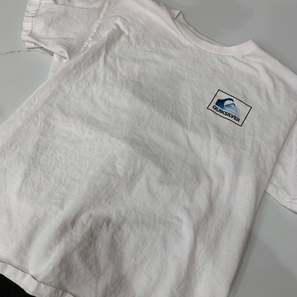 Quick Silver t shirt